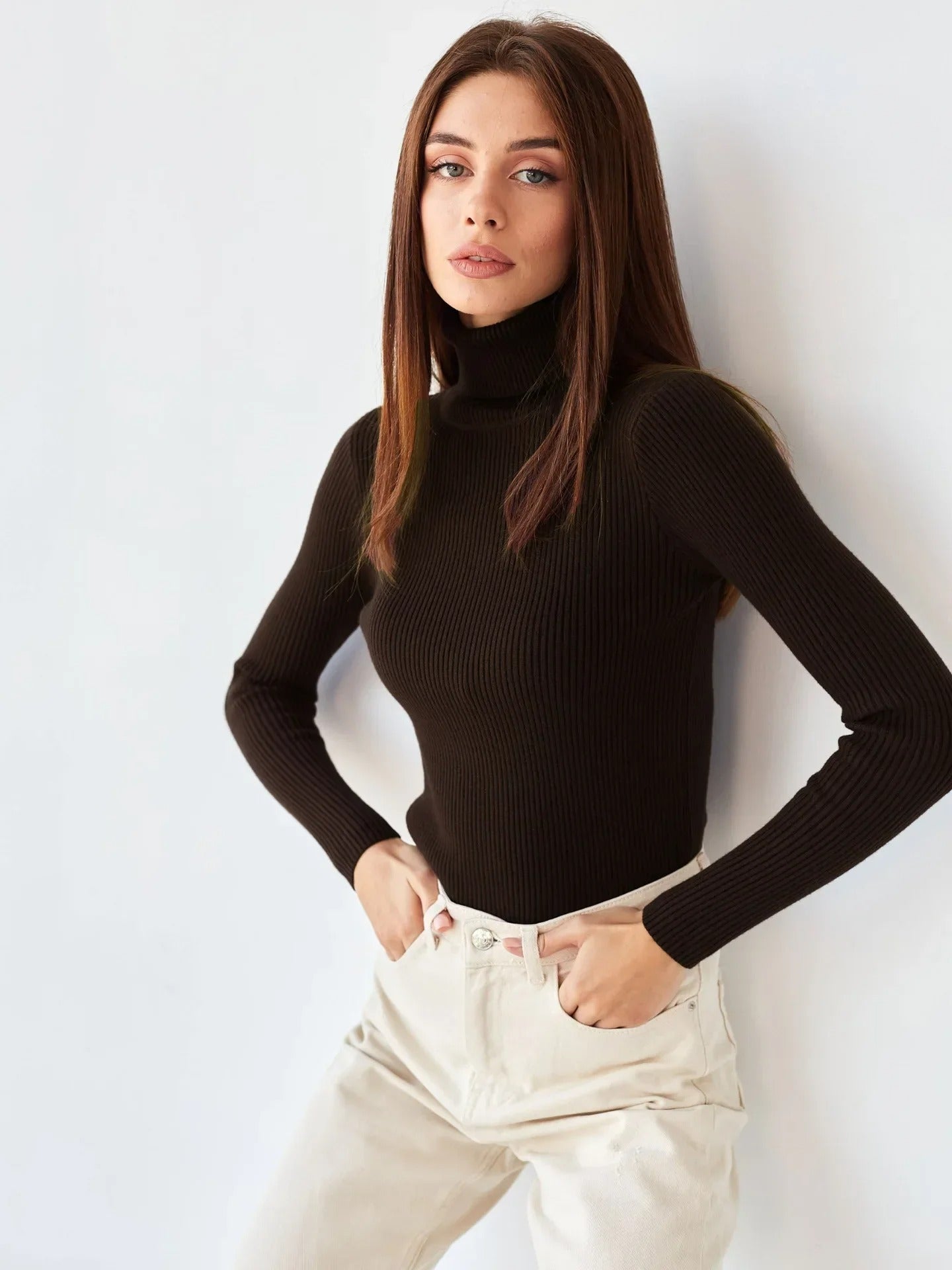 Elise | Sleek Ribbed Turtleneck Sweater